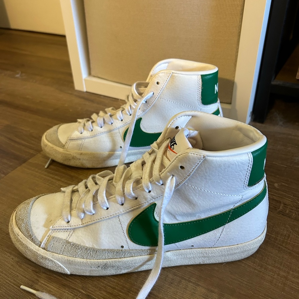 Nike Green and White High-Top Sneakers